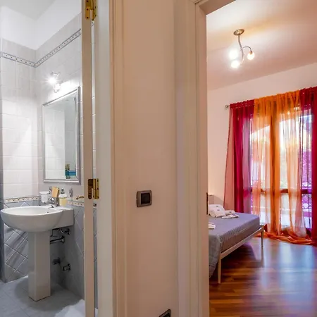 Hébergement de vacances Fram Luxury - Saponaro 12e *